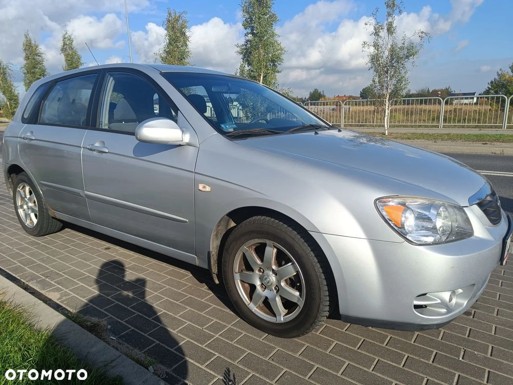 Kia Cerato - 8