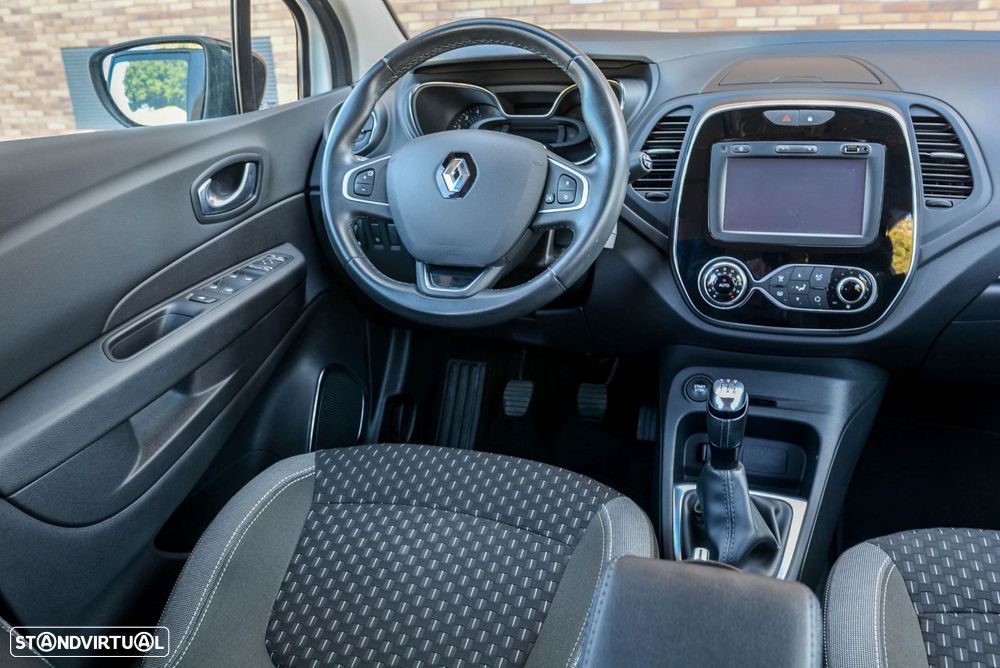 Renault Captur 1.5 dCi Exclusive - 12