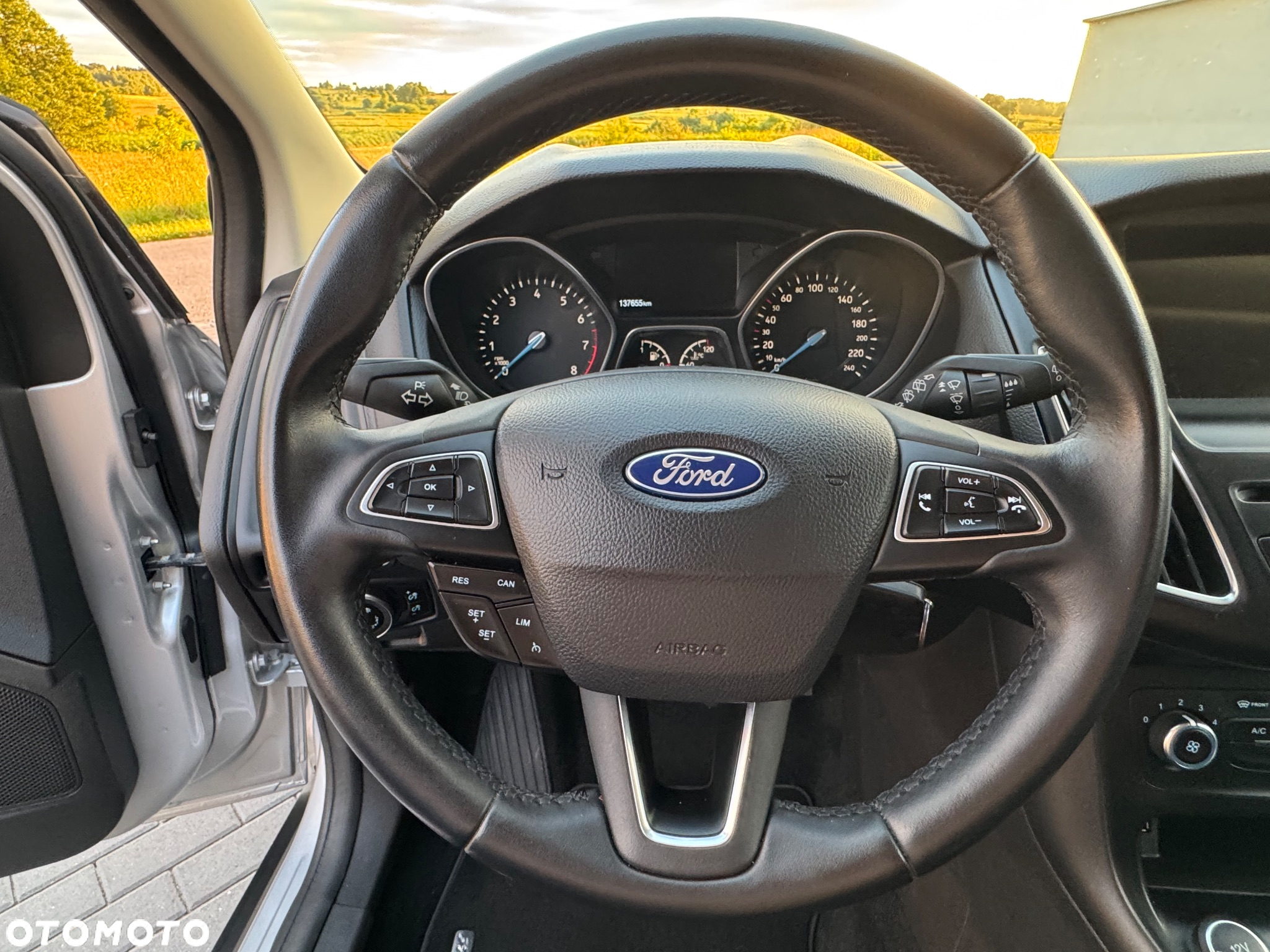 Ford Focus 1.5 EcoBoost Active - 18