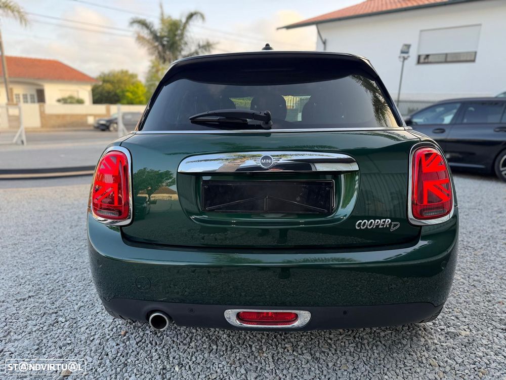 MINI 5 Portas Cooper D 4Business Auto - 8