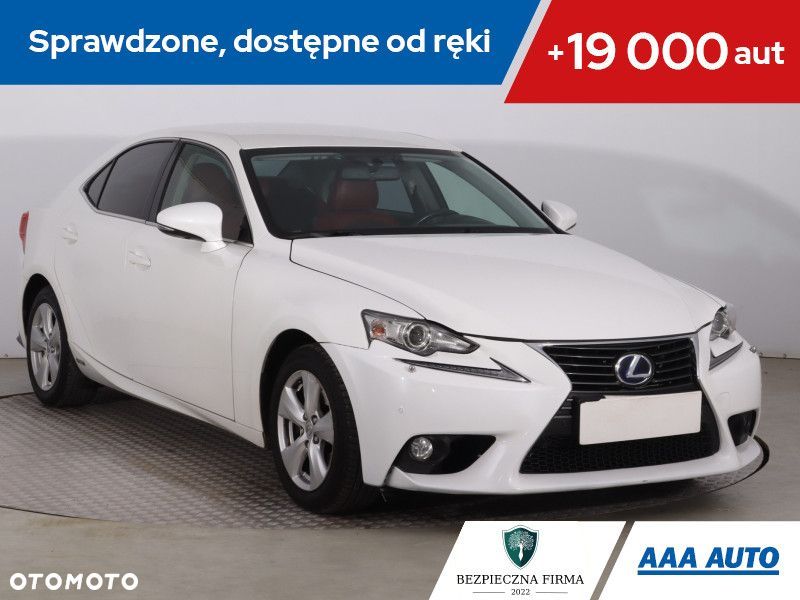 Lexus IS - 2