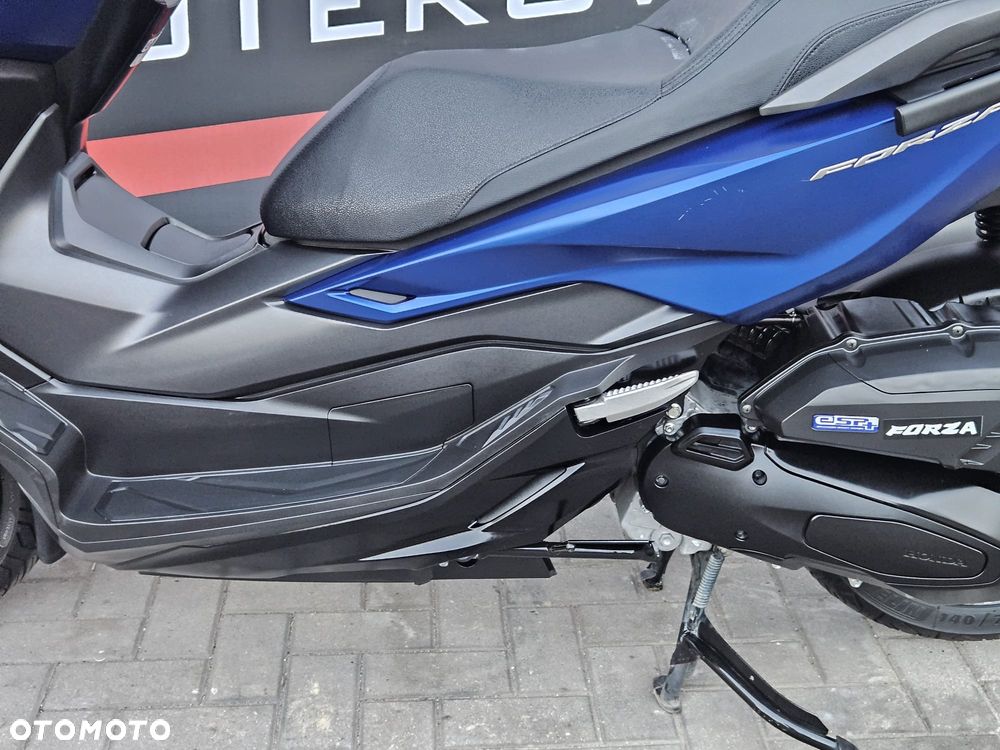 Honda NSS - 4
