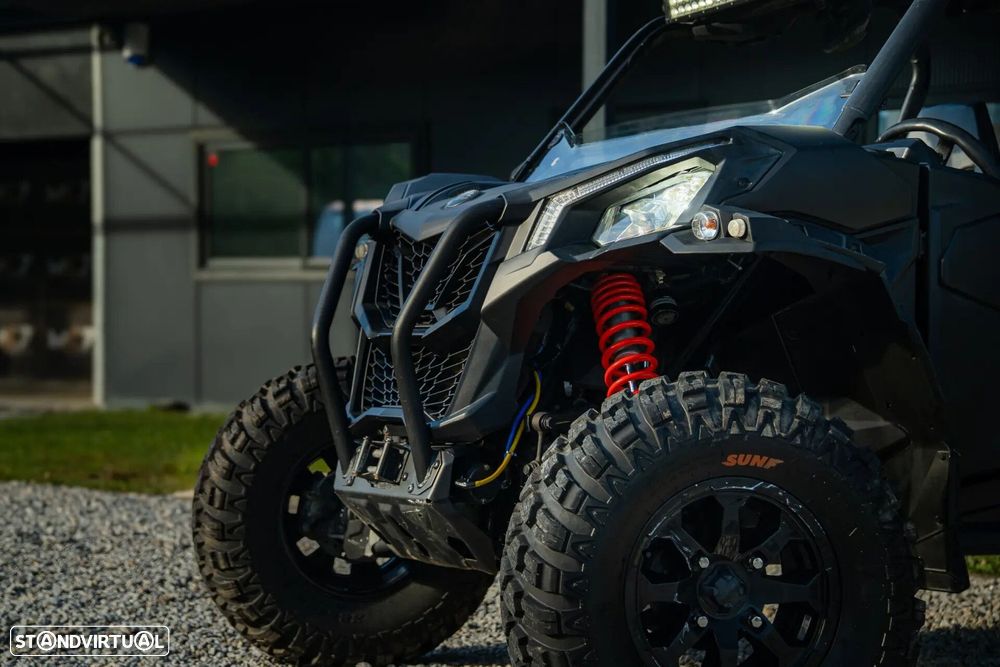 Can-Am Maverick Sport - 18