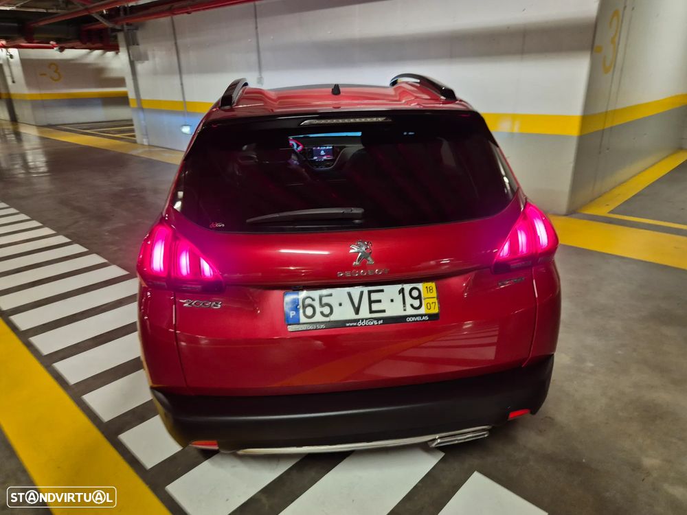 Peugeot 2008 1.6 BlueHDi GT Line - 14