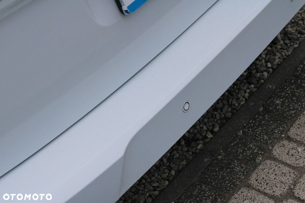 Ford Tourneo Connect - 11
