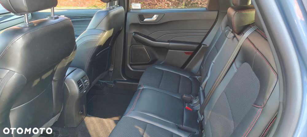 Ford Escape - 9