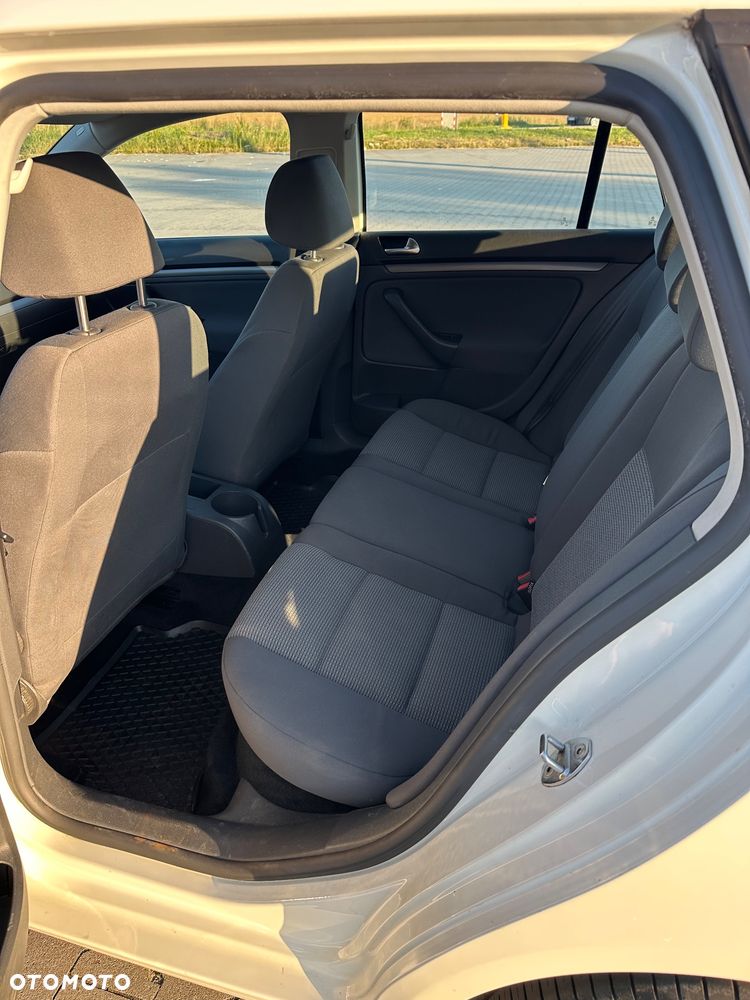 Volkswagen Golf 1.9 TDI Comfortline - 10