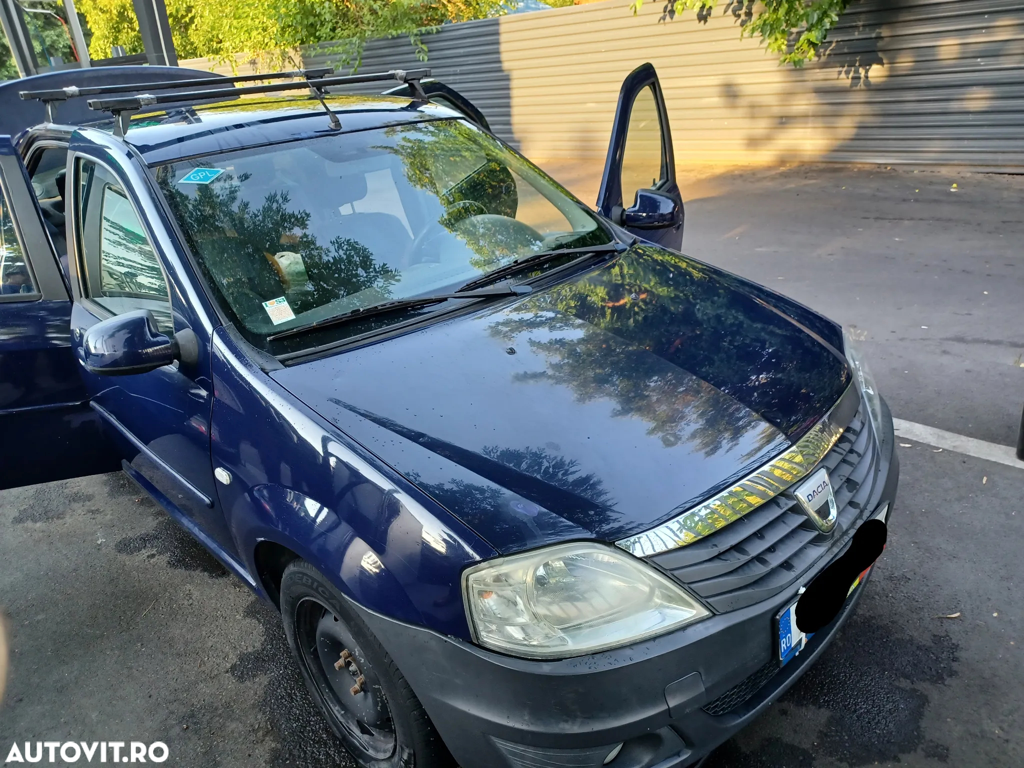 Dacia Logan 1.2 16V Laureate - 6