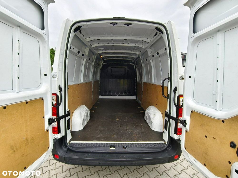 Renault Master - 18