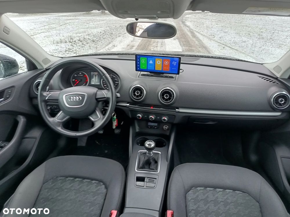 Audi A3 Limousine 1.6 TDI Attraction - 10