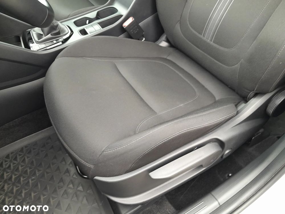 Hyundai Tucson 1.6 T-GDi Smart 2WD - 12