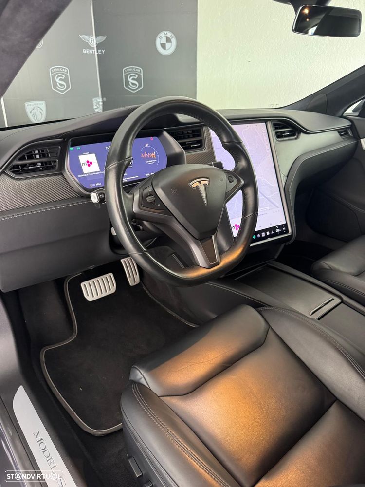 Tesla Model S Performance - 17