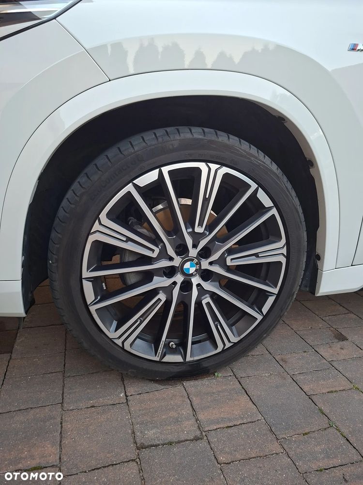 BMW X1 xDrive20d mHEV - 6