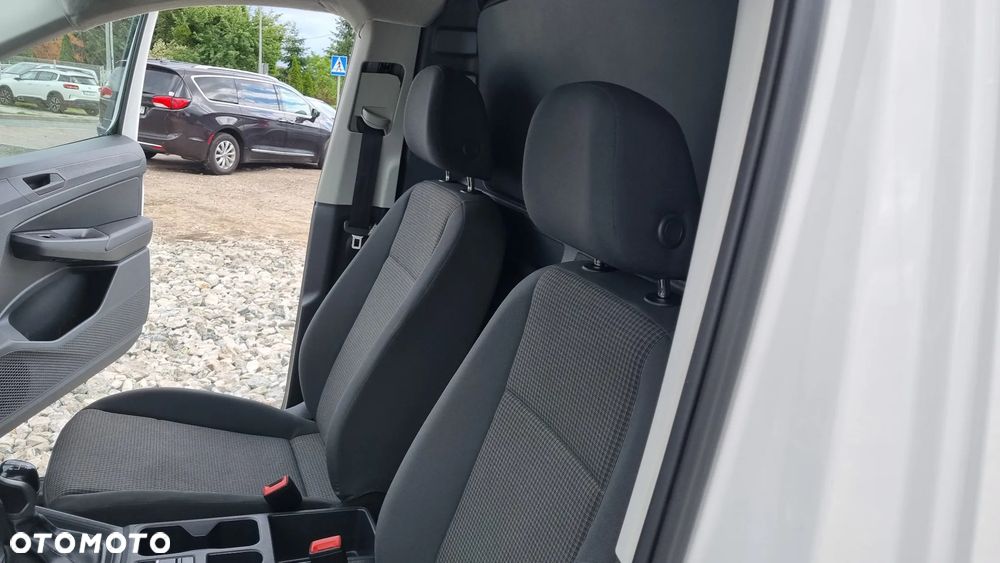 Volkswagen Caddy - 24