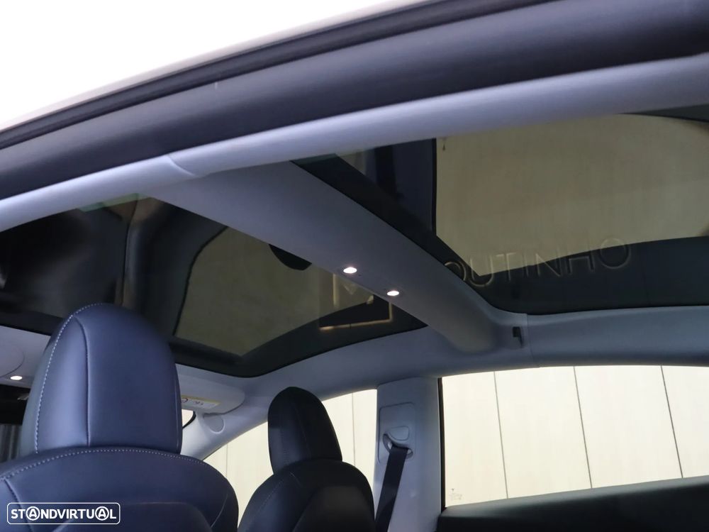 Tesla Model 3 Standard Range Plus RWD - 14