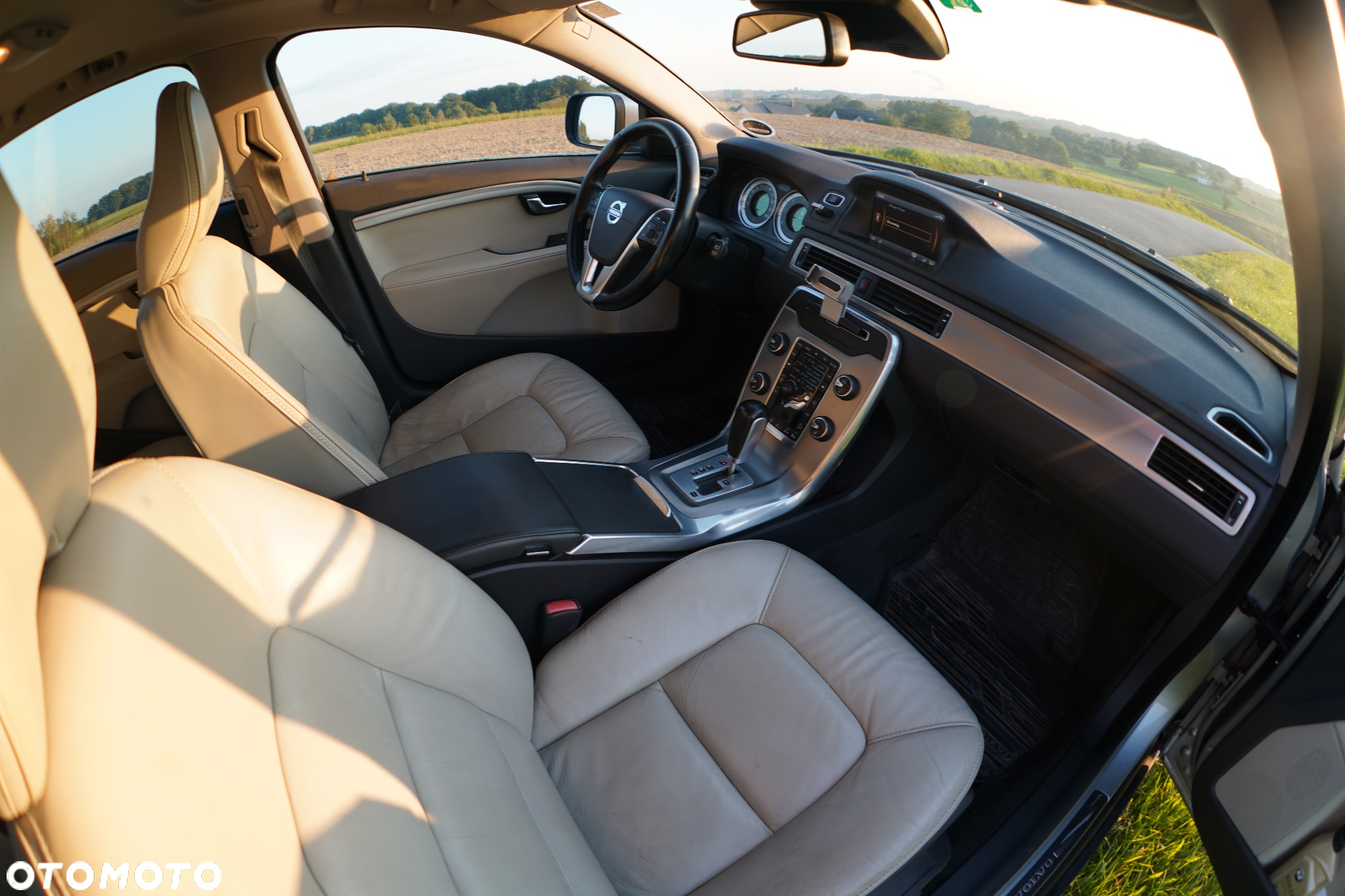 Volvo XC 70 D5 AWD Summum - 7