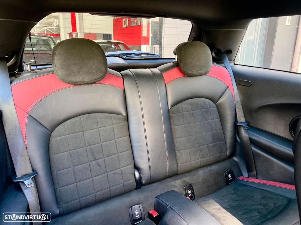 MINI Coupé John Cooper Works Aut. - 24