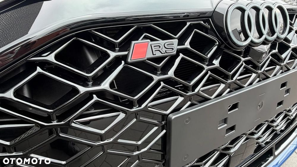 Audi RS3 Limousine - 6