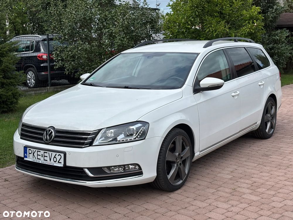 Volkswagen Passat Variant 2.0 TDI DPF Sportline - 11