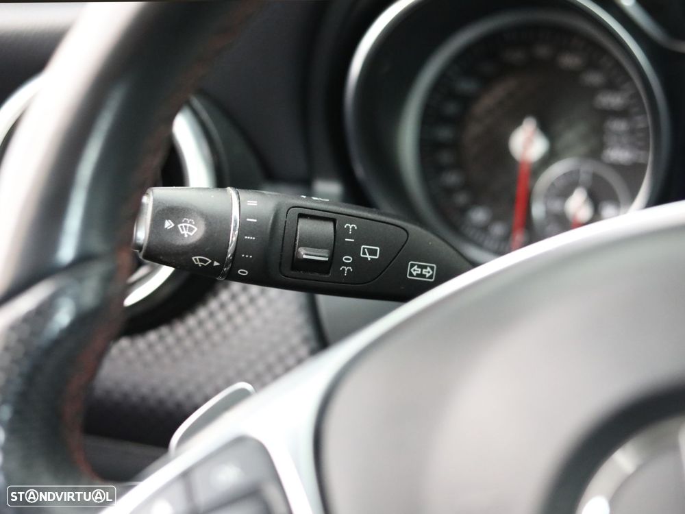 Mercedes-Benz A 180 d AMG Line Aut. - 19