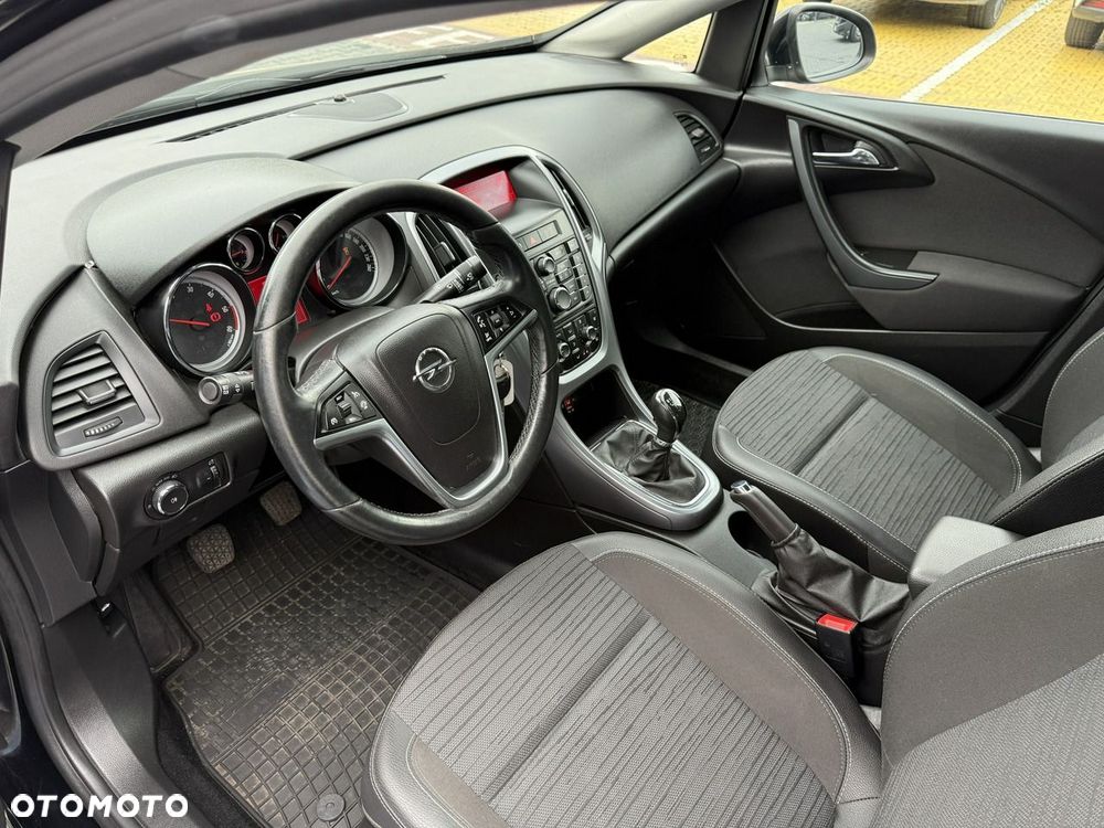 Opel Astra - 12
