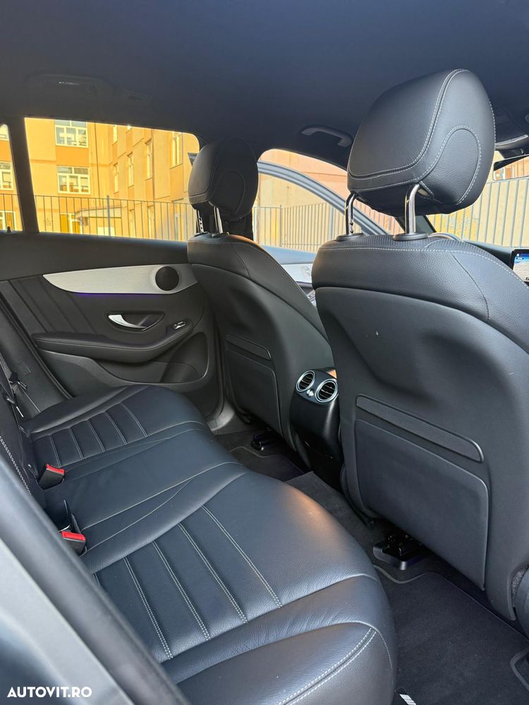 Mercedes-Benz GLC 220 d 4Matic 9G-TRONIC AMG Line Advanced - 12