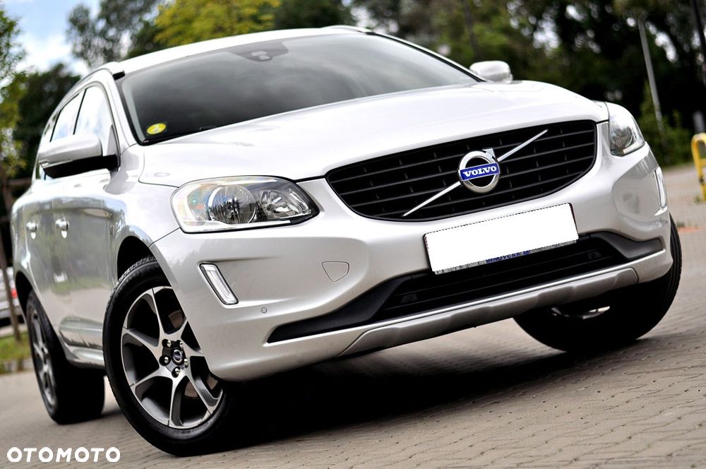 Volvo XC 60 D3 Drive-E Ocean Race - 1
