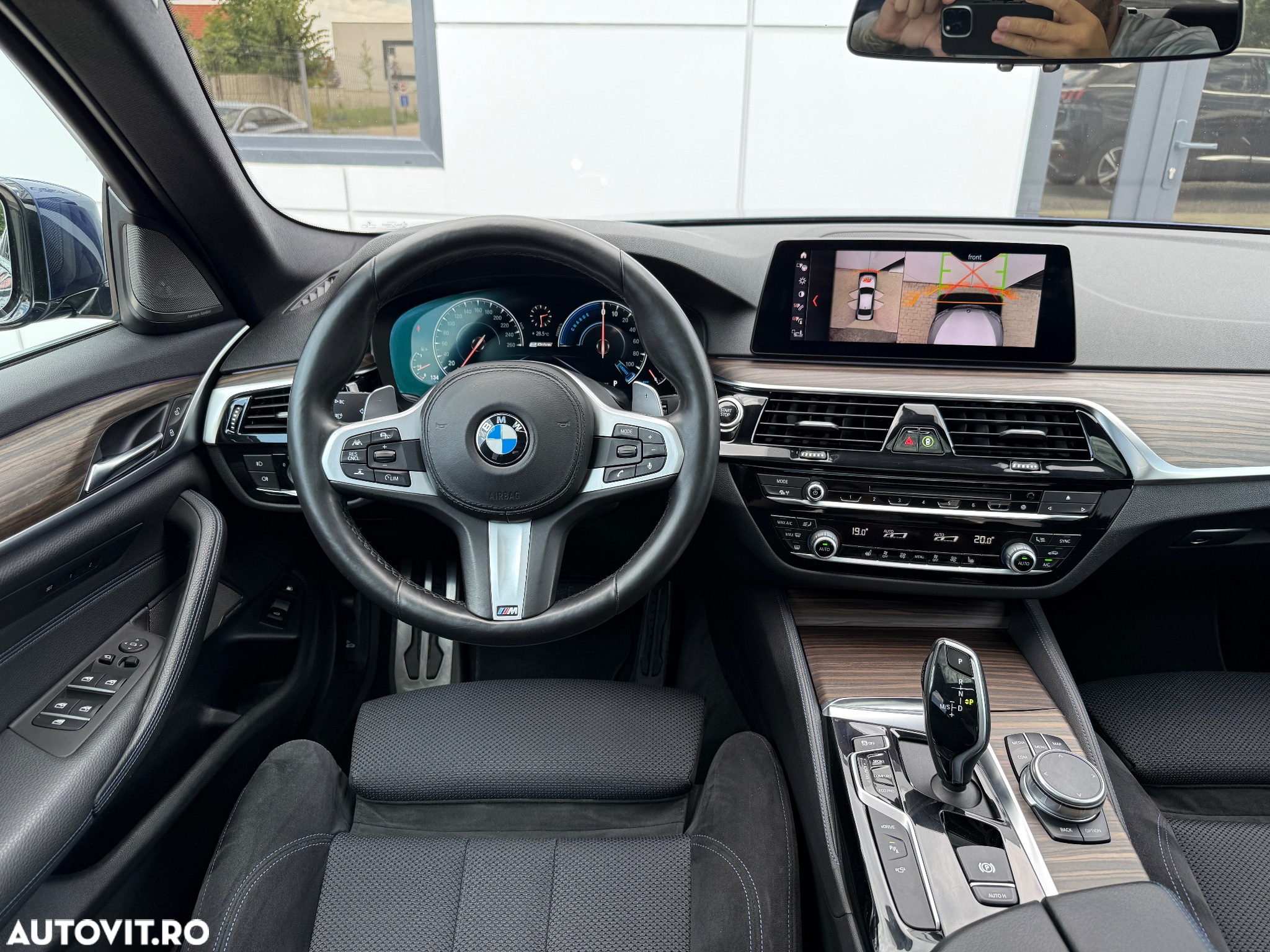 BMW Seria 5 530e Aut. M Sport Edition - 8