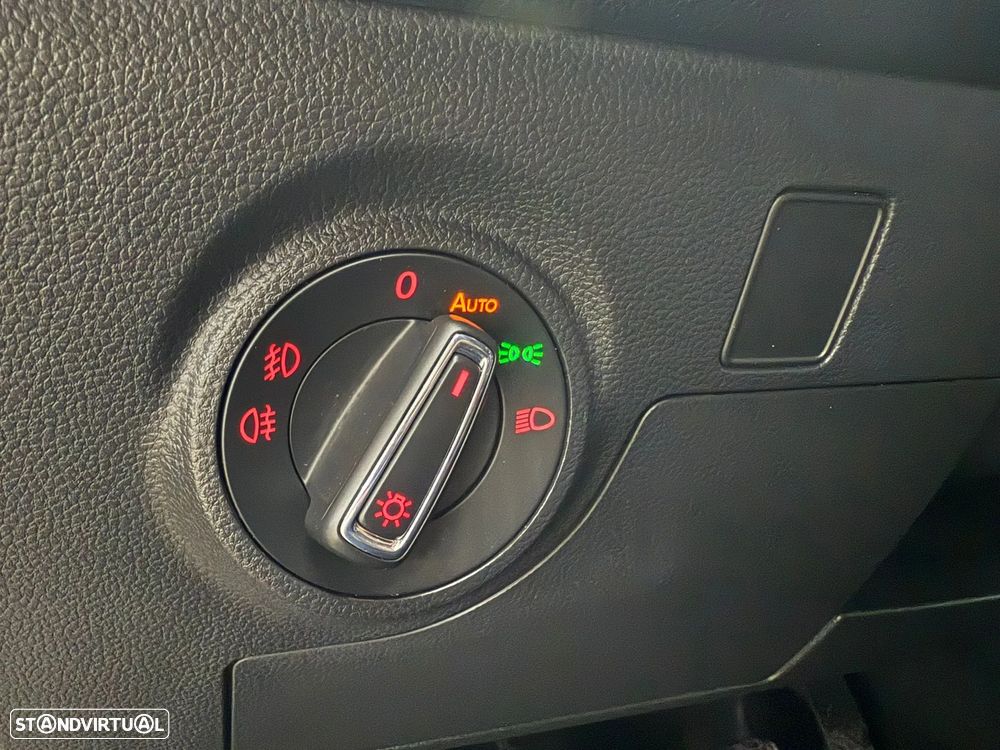 SEAT Arona 1.0 TSI FR - 26