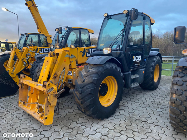 JCB 541-70 AgriPlus