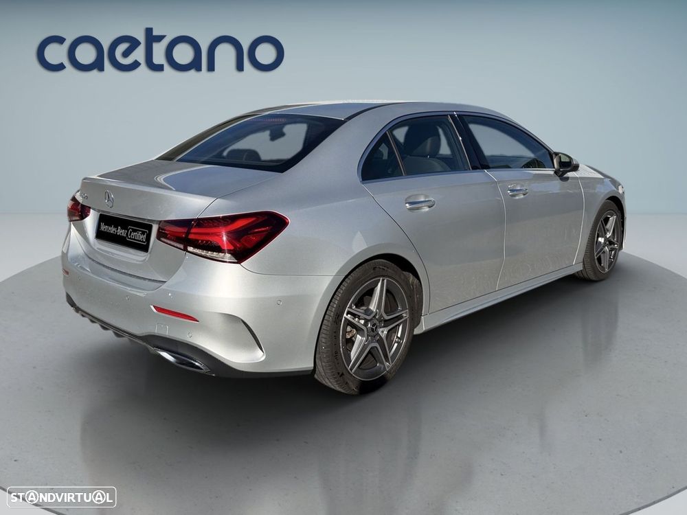 Mercedes-Benz A 180 d AMG Line - 8