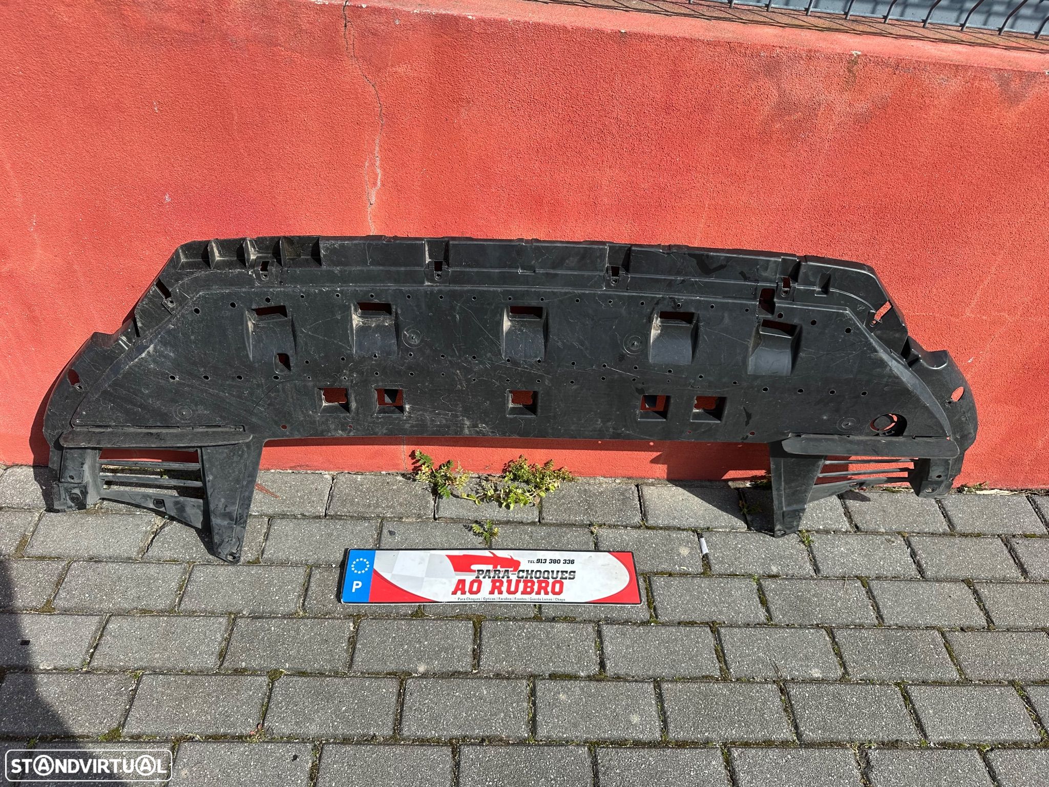 Base inf parachoque Citroen berlingo 2019 - 1