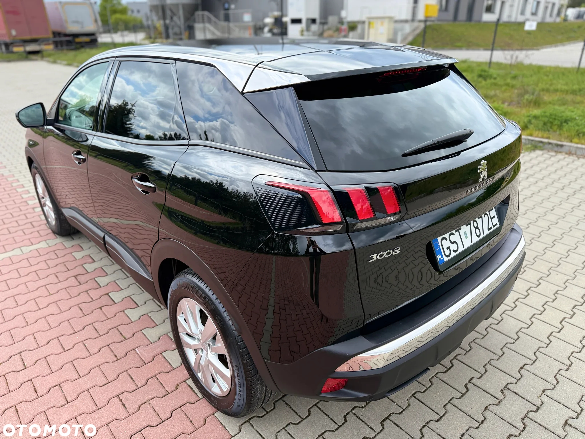 Peugeot 3008 1.2 PureTech GPF Access S&S - 24