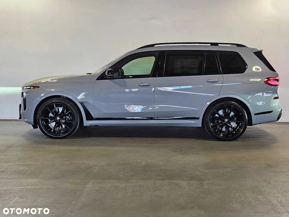BMW X7 M60i xDrive mHEV sport - 3