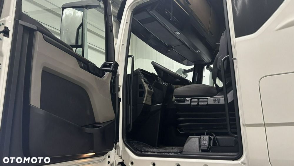 MAN TGX - 7
