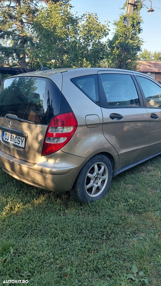 Mercedes-Benz A 180 - 6