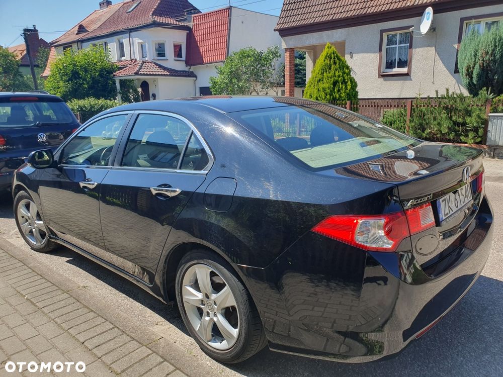Honda Accord - 3