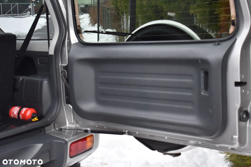 Suzuki Jimny 1.3 Elegance EU6 - 13