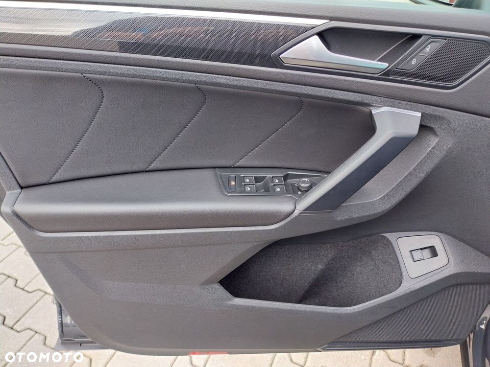 Volkswagen Tiguan 2.0 TSI 4Mot Elegance DSG - 14