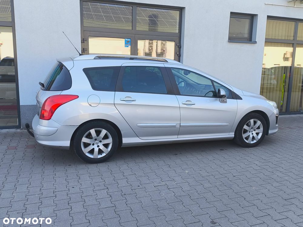 Peugeot 308 HDi FAP 150 Allure - 11