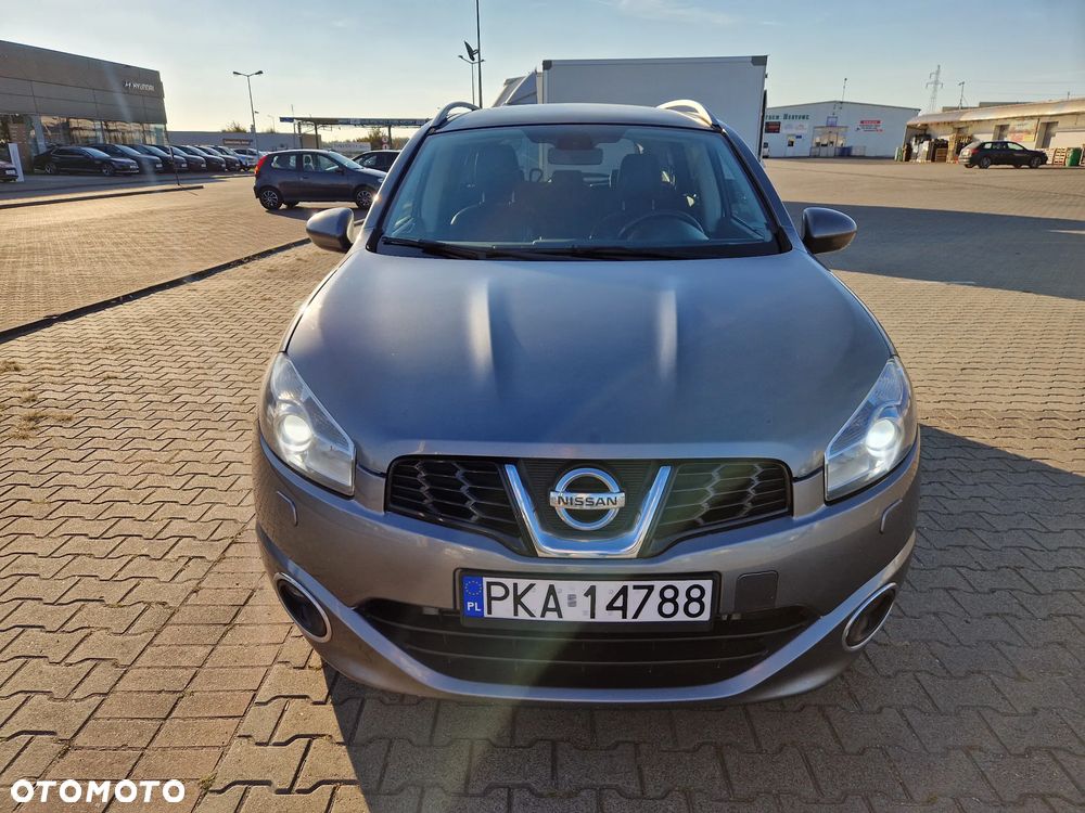 Nissan Qashqai+2 - 21