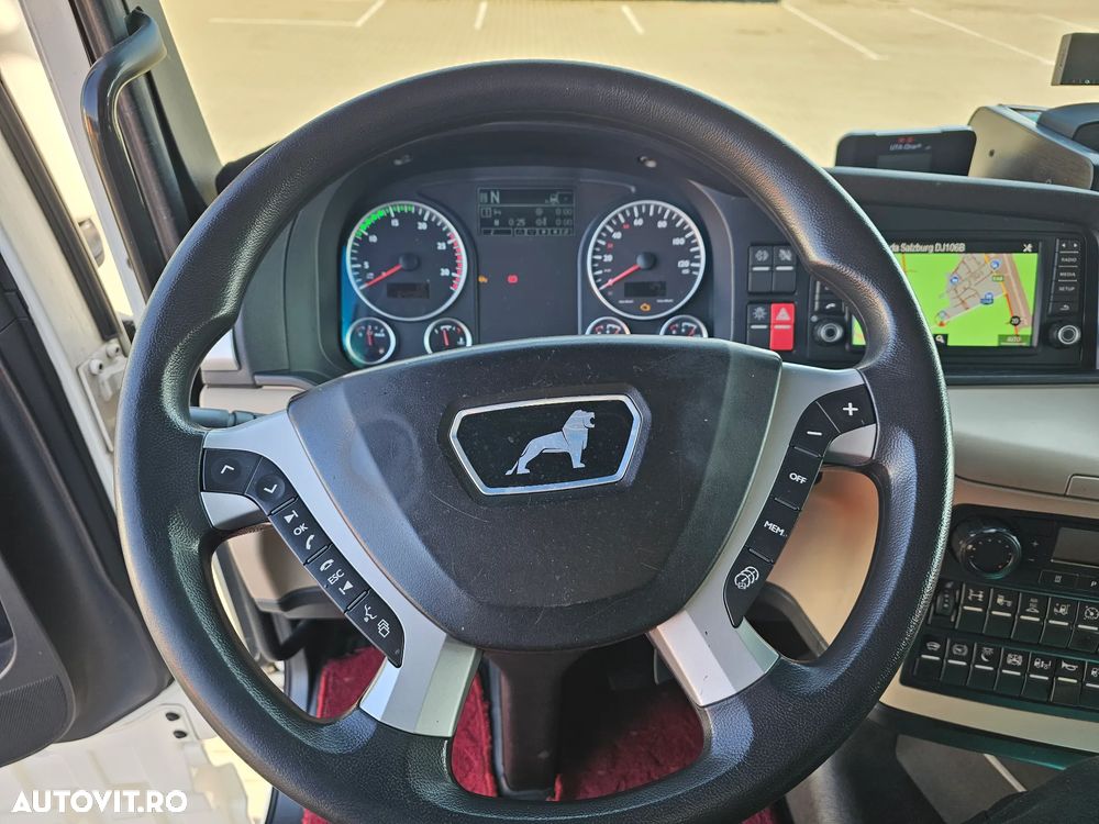 MAN TGX - 12