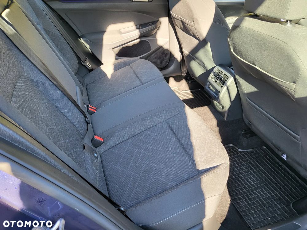 Volkswagen Golf - 14