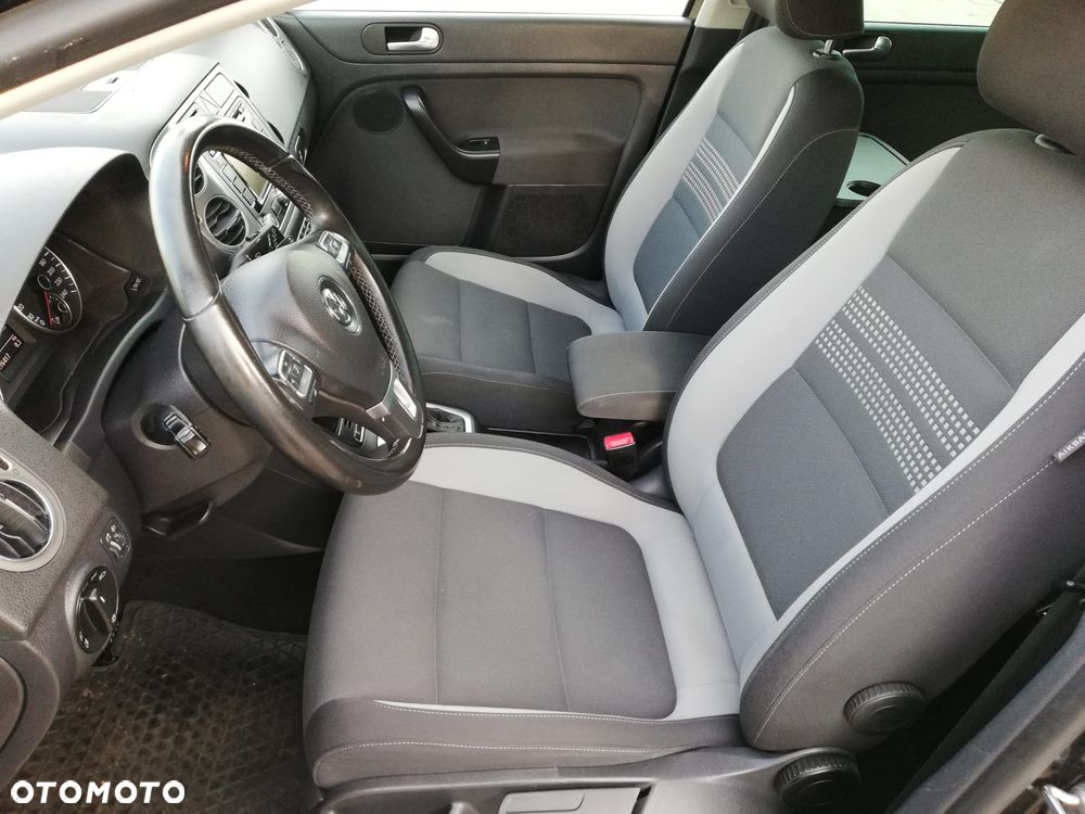 Volkswagen Golf Plus 1.6 TDI DPF BlueMotion Technology DSG Life - 8