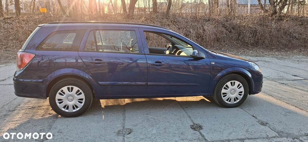Opel Astra 1.7 CDTI Cosmo - 4