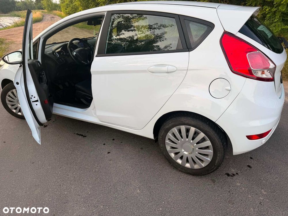 Ford Fiesta - 5