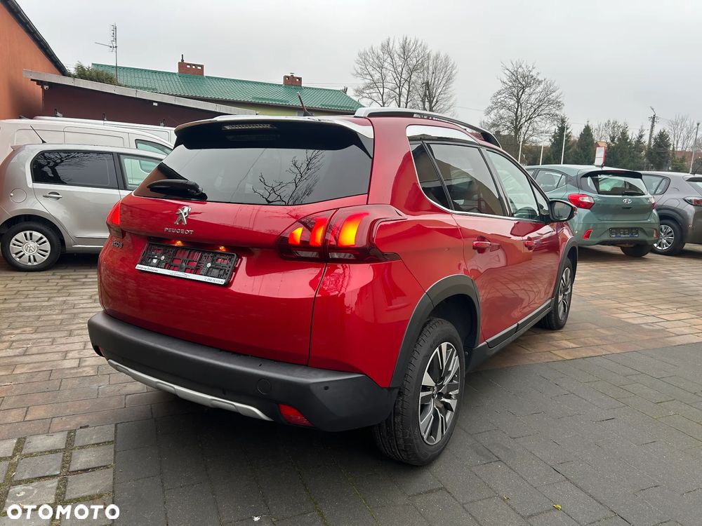 Peugeot 2008 PureTech 110 Stop&Start Allure - 6