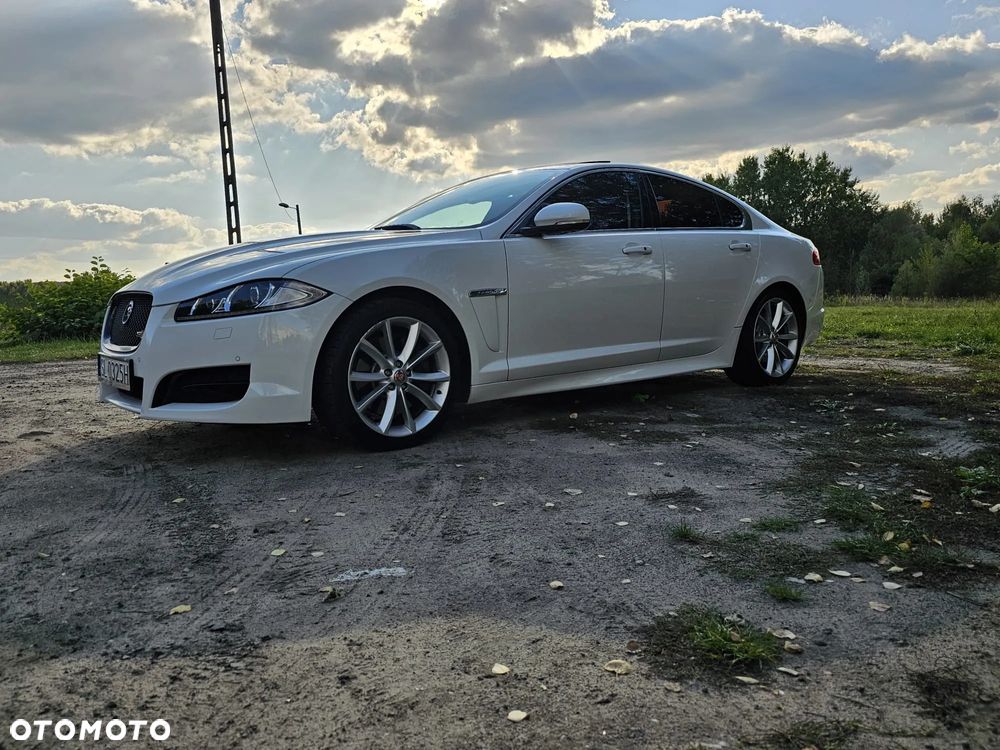 Jaguar XF 3.0 V6 D S Portfolio - 14