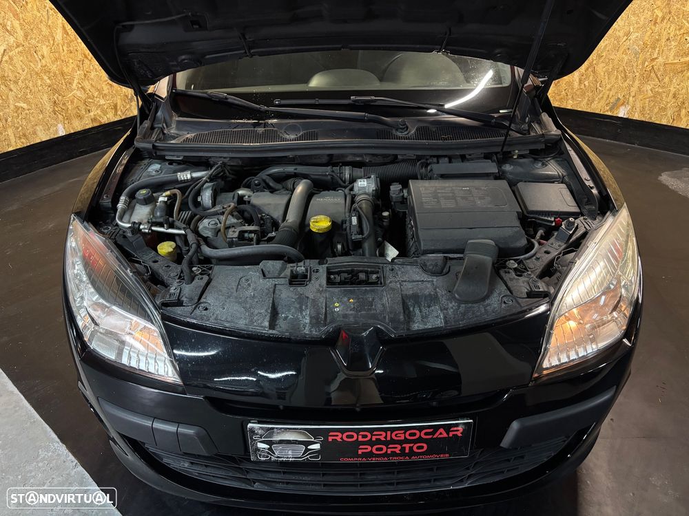 Renault Mégane Sport Tourer 1.5 dCi Dynamique - 21