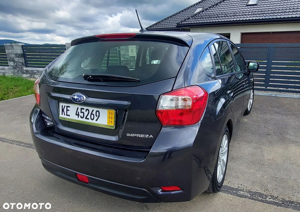 Subaru Impreza 2.0i Active - 22